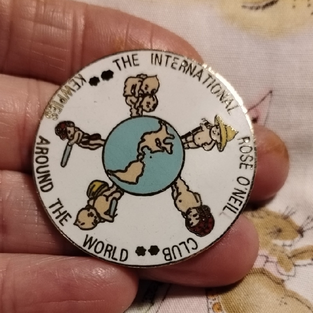 Kewpie Doll Pin